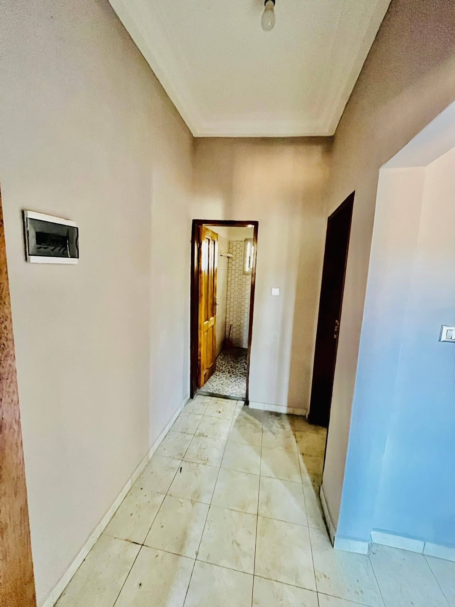 STUDIO MODERNE A SANTA LUCIA