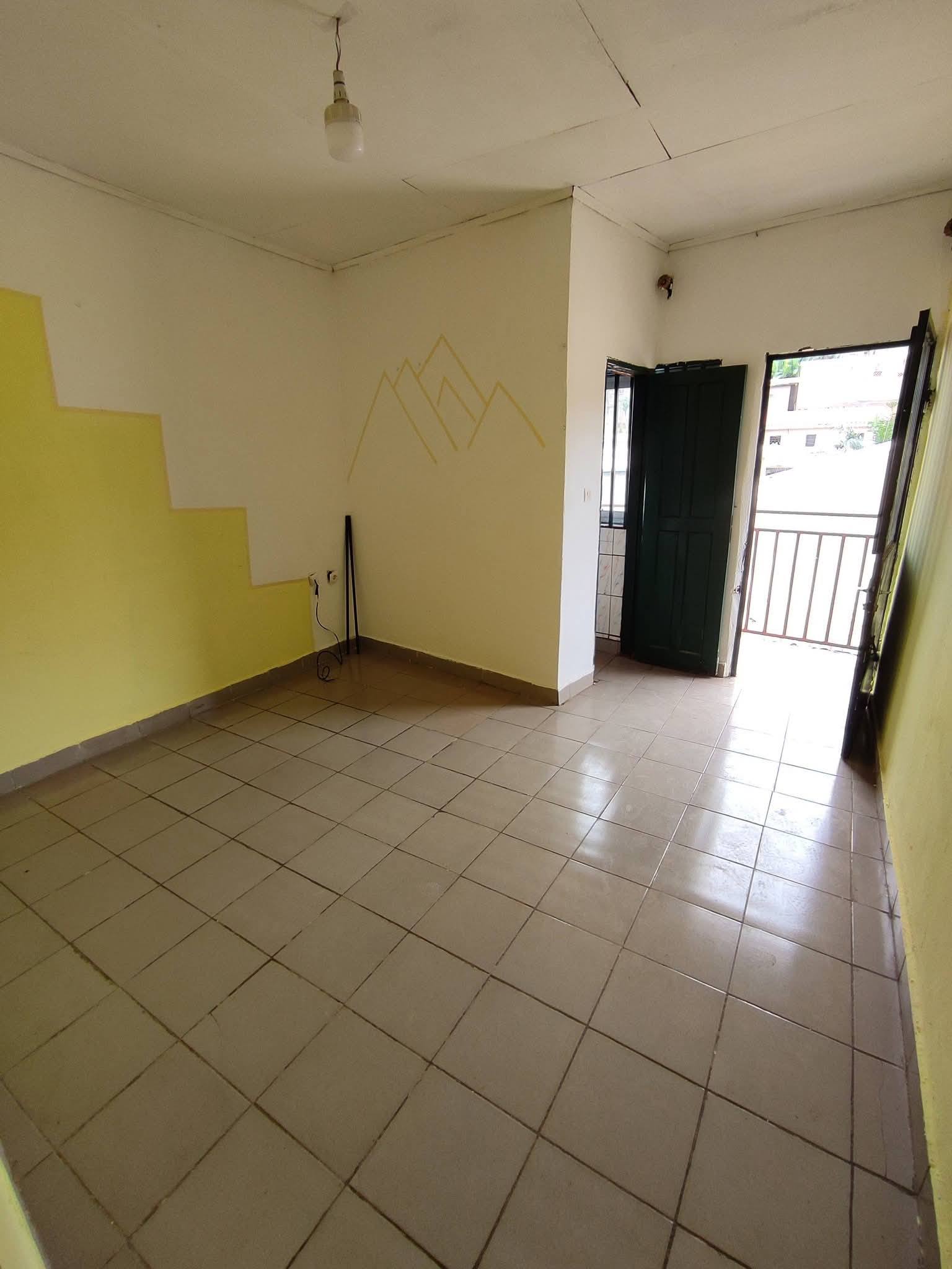 Studios modernes à louer