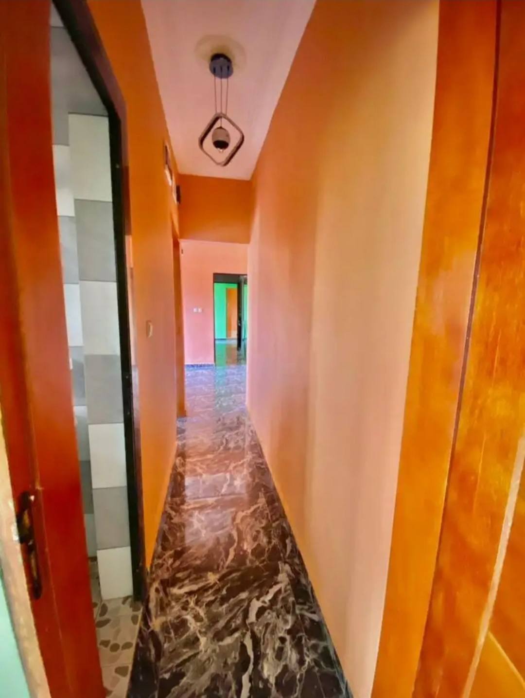 Studio moderne à Biyemassi — photo 6