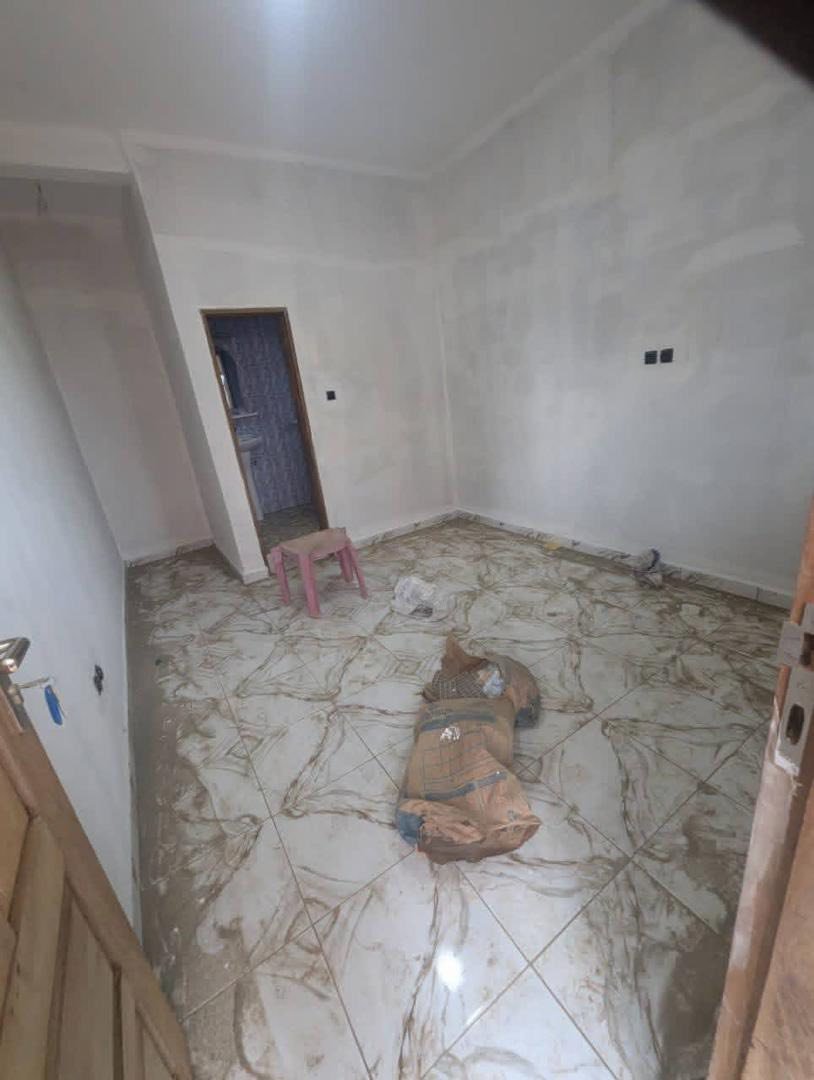 MAGNIFIQUE CHAMBRE NOUVELLEMENT CONSTRUIT — photo 2