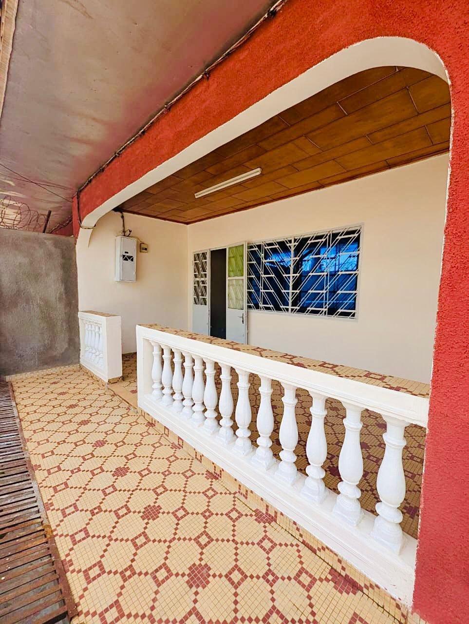 APPARTEMENT INDIVIDUEL