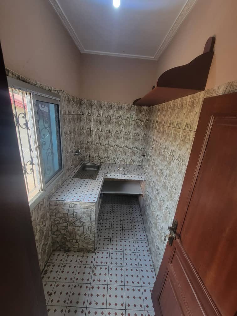 Studio moderne à louer — photo 6