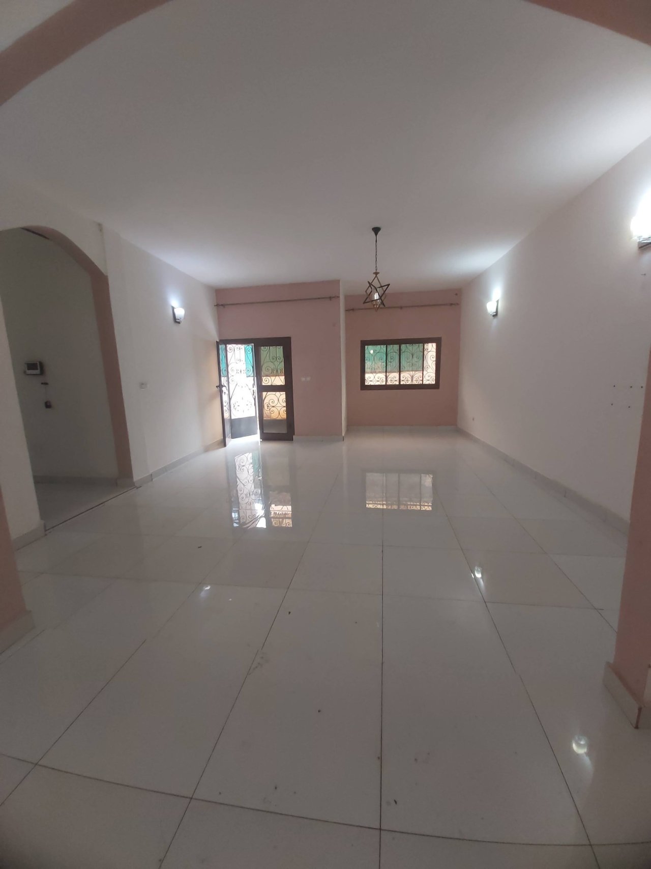Appartement moderne individuel à louer