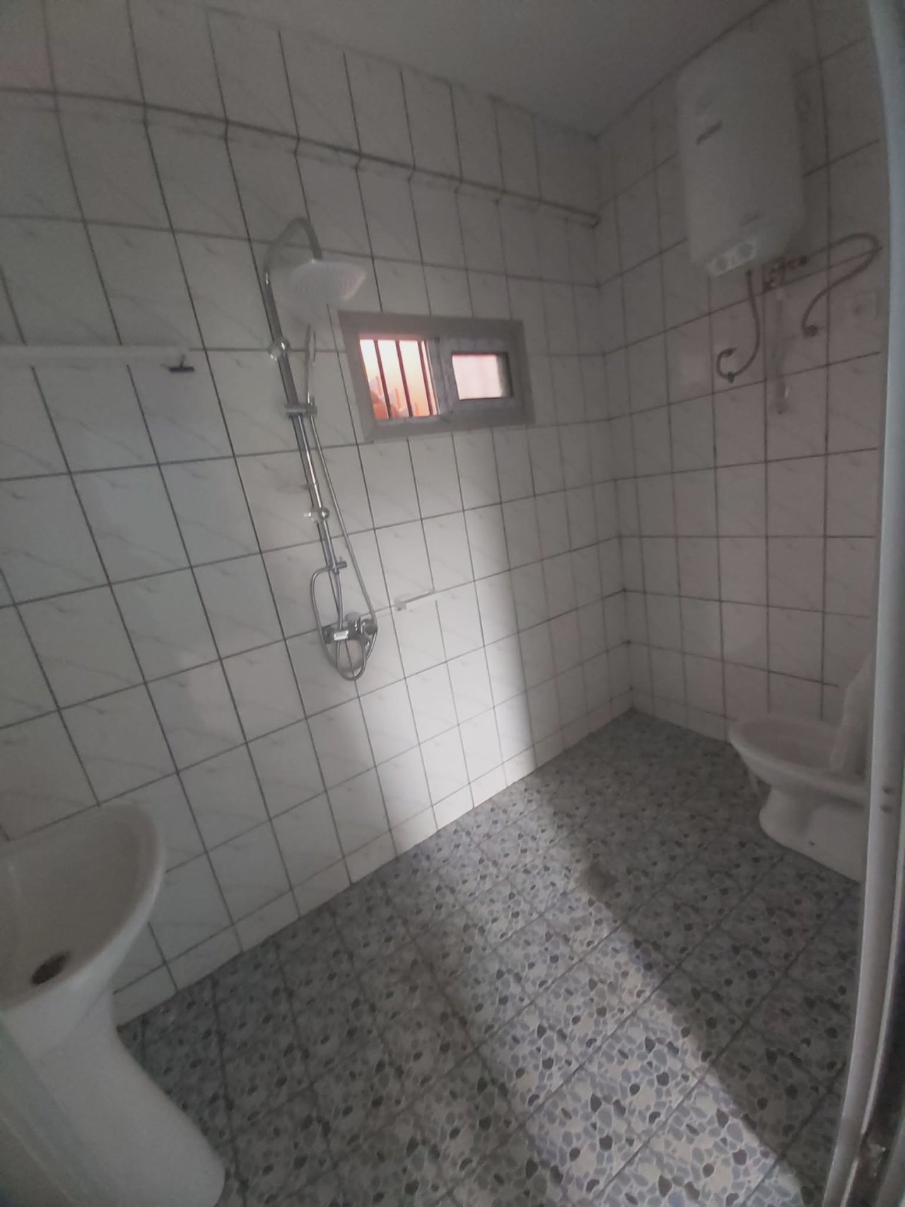Appartement moderne nouvellement construite — photo 8
