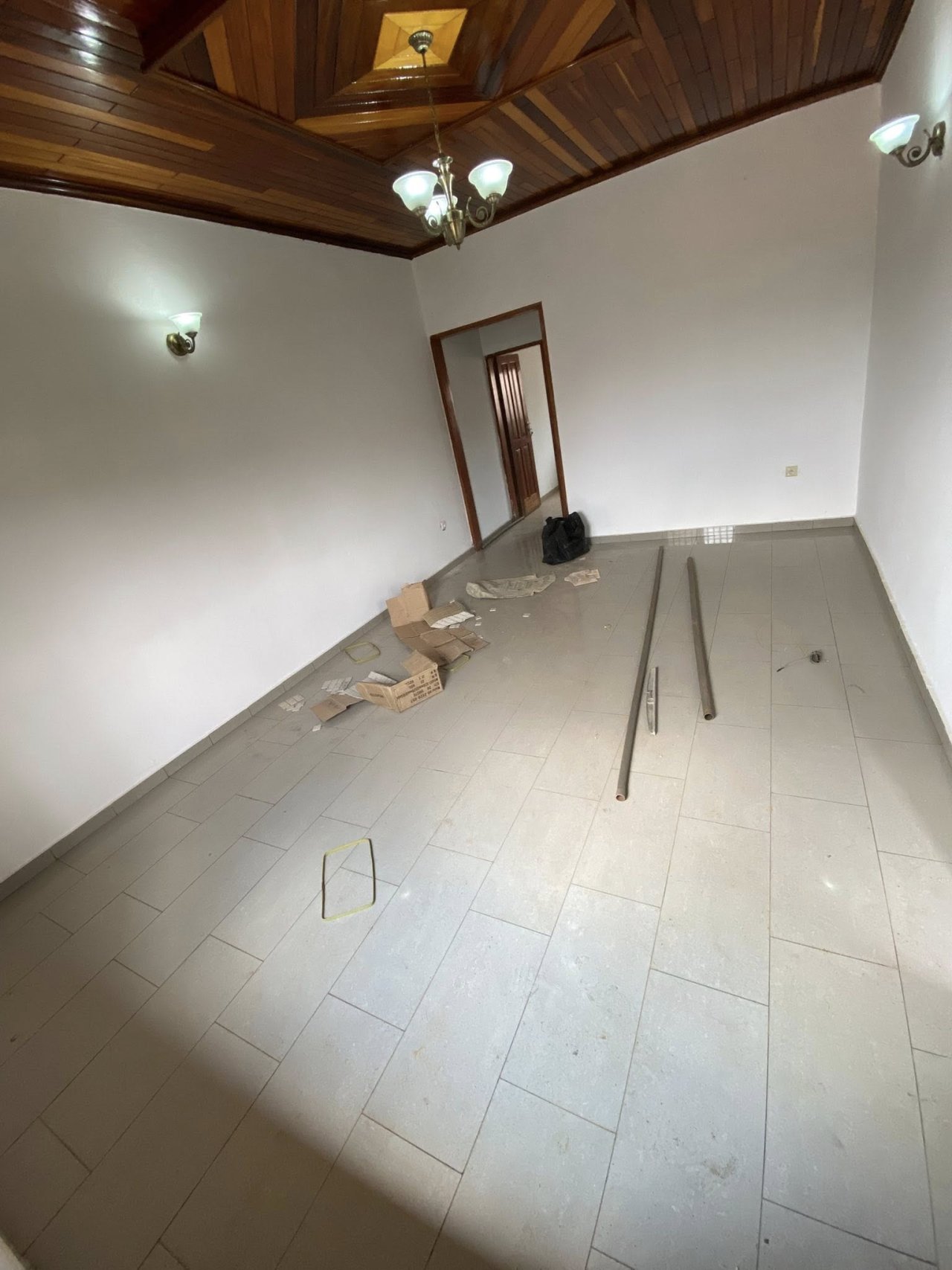 APPARTEMENT À LOUER — photo 3