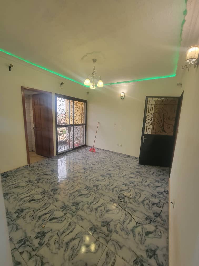 STUDIO À 60milles