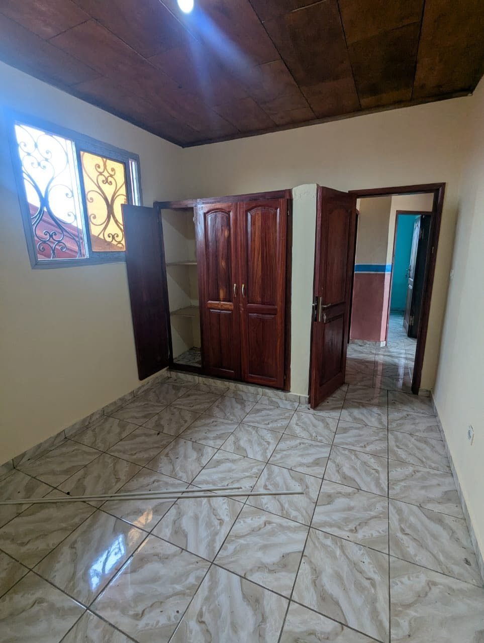 APPARTEMENT À 80milles 7mois — photo 8