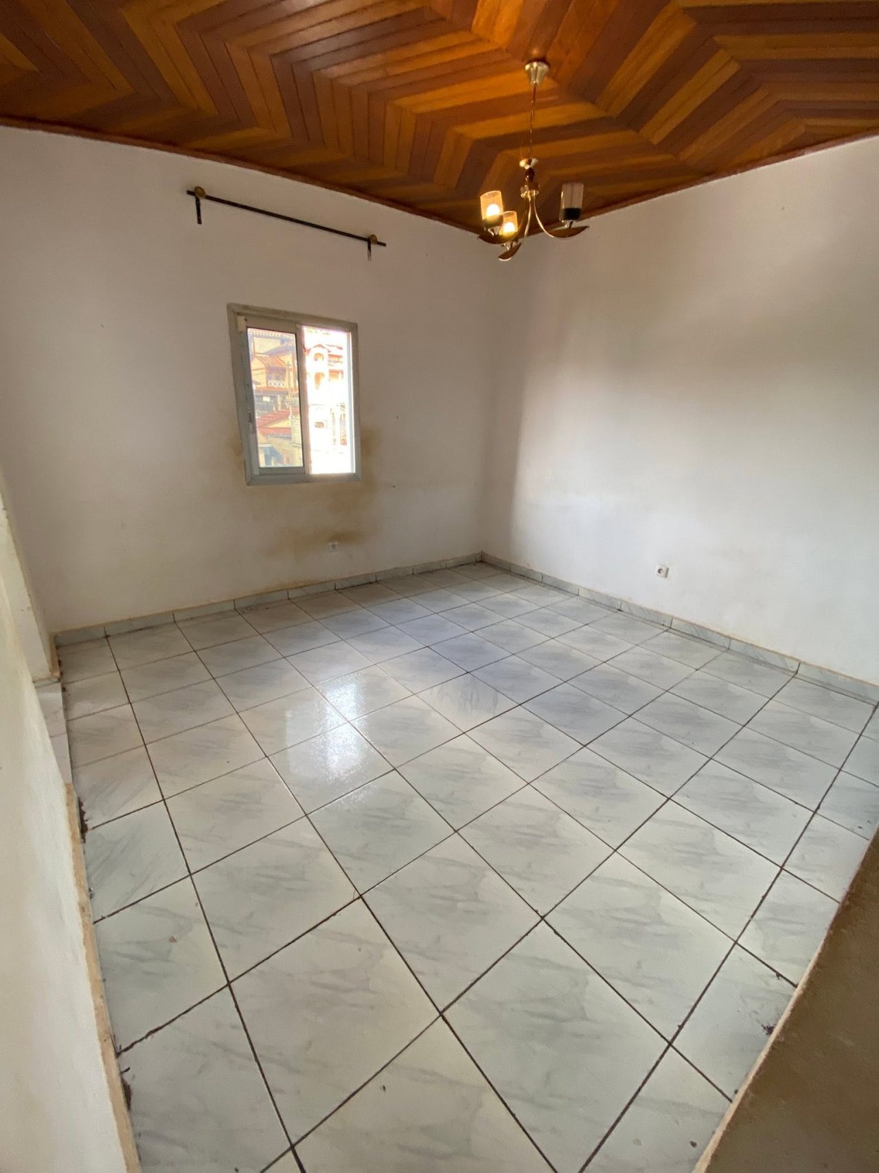 APPARTEMENT À 70milles — photo 1