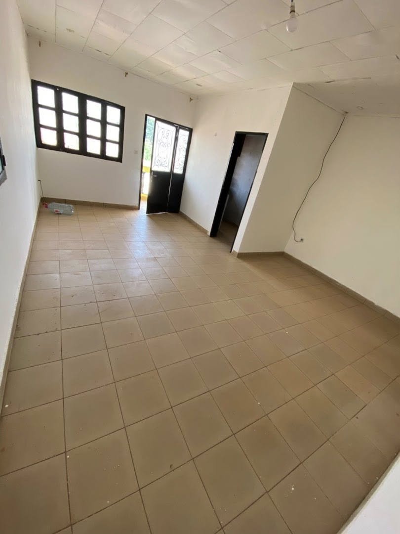 APPARTEMENT À 80milles — photo 2