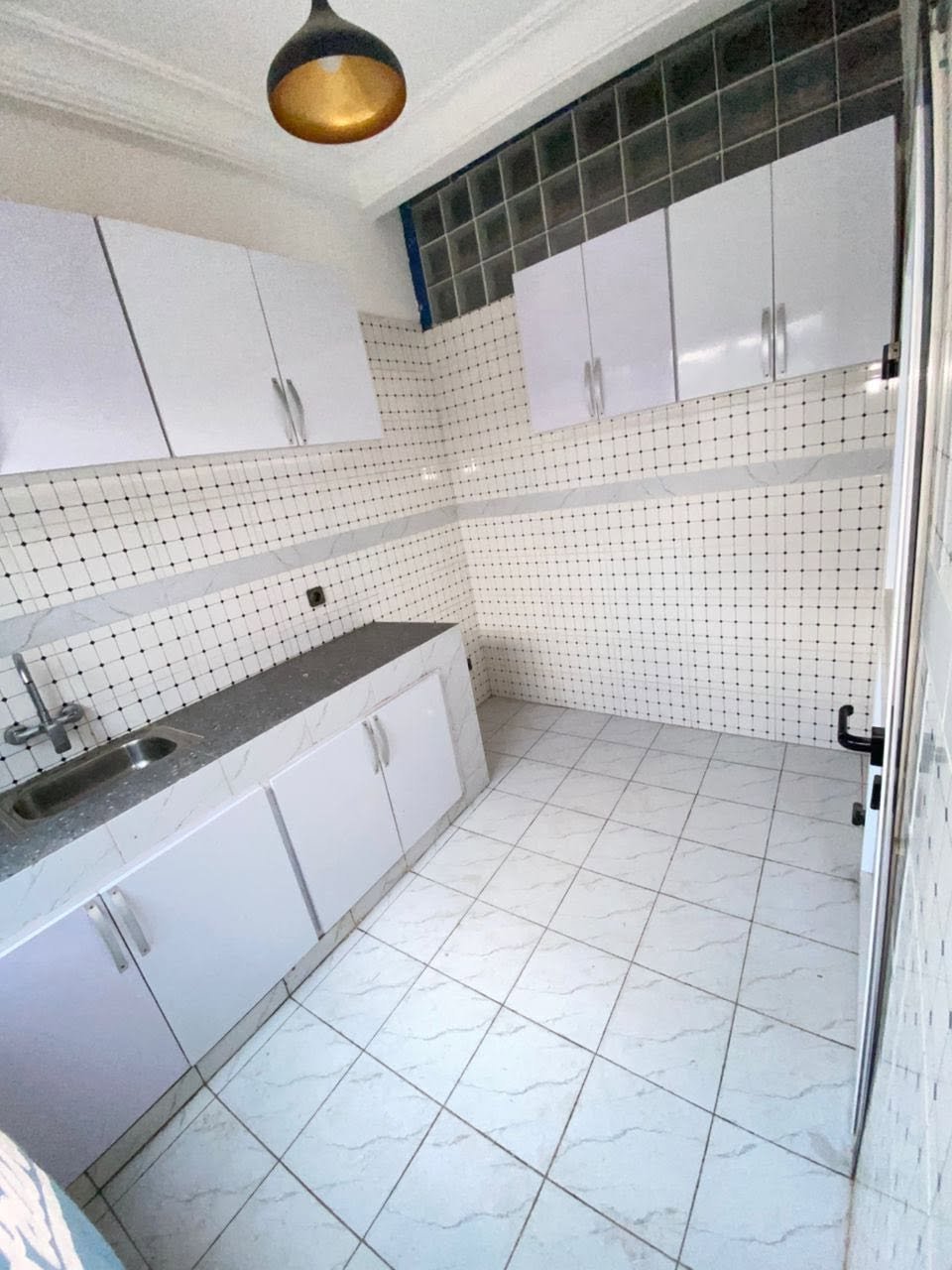 APPARTEMENT À 140milles — photo 2