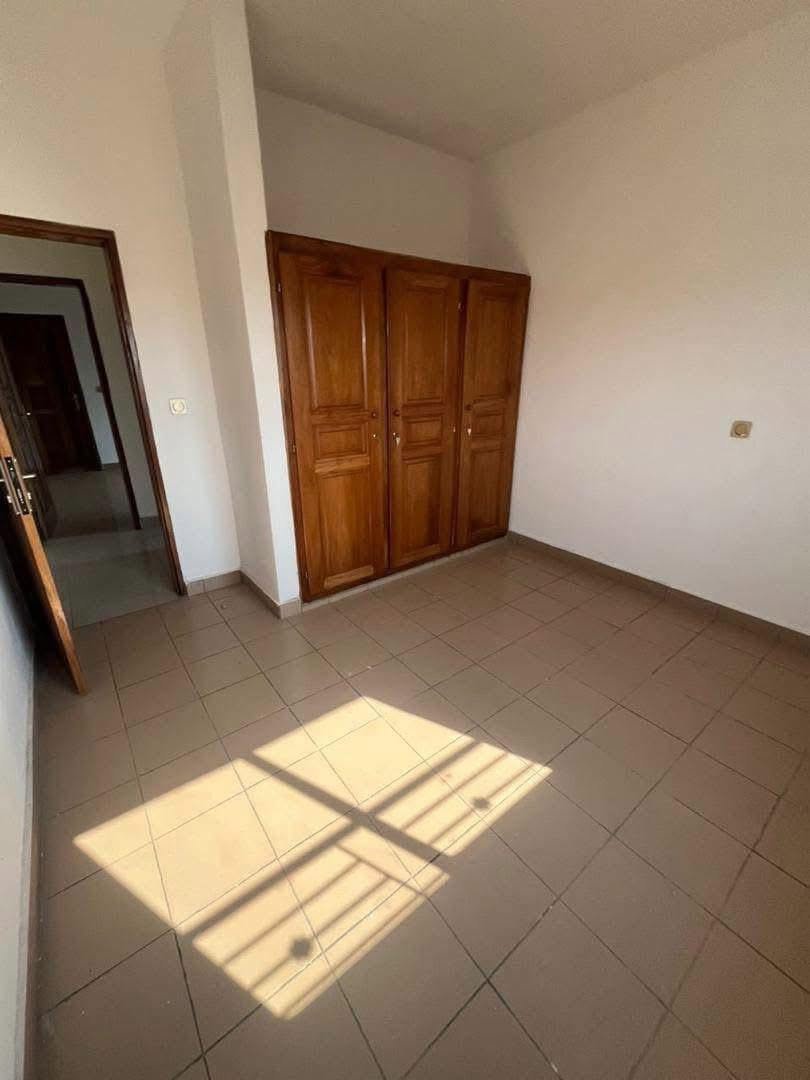 MAGNIFIQUE APPARTEMENT À LOUER — photo 7