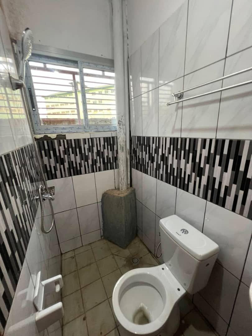 QUELQUES CHAMBRES DISPONIBLE À 35milles — photo 4