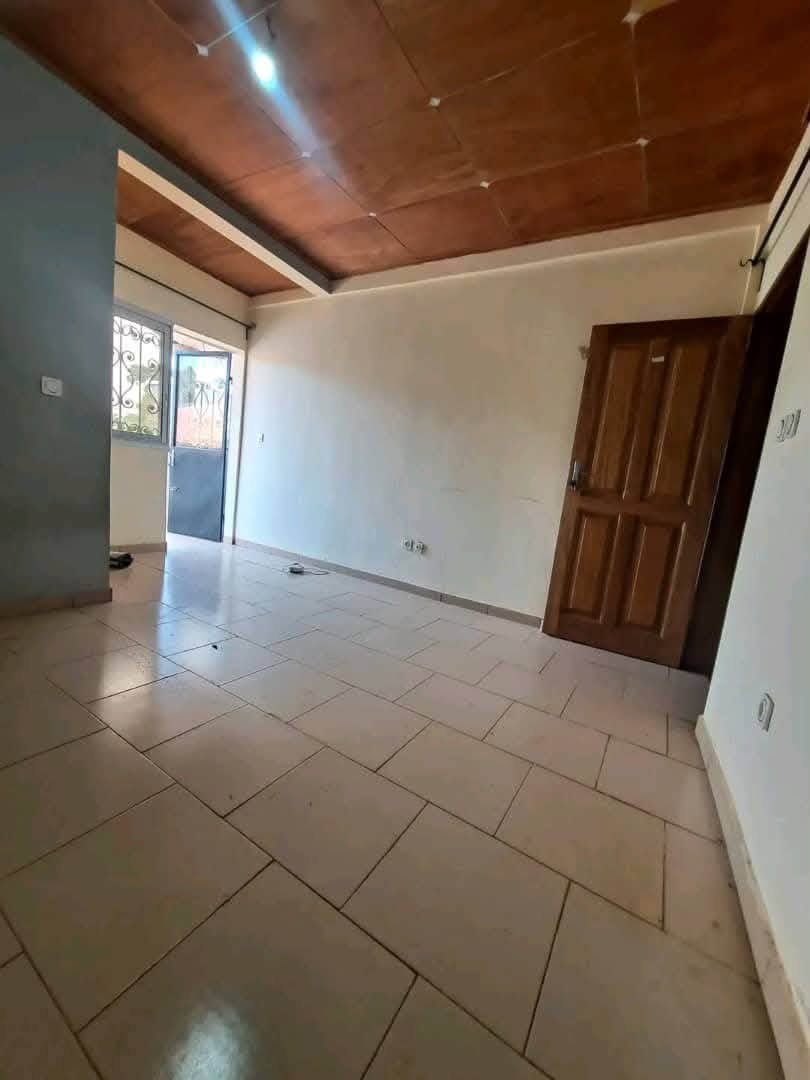 CHAMBRE À 35milles 7mois — photo 2