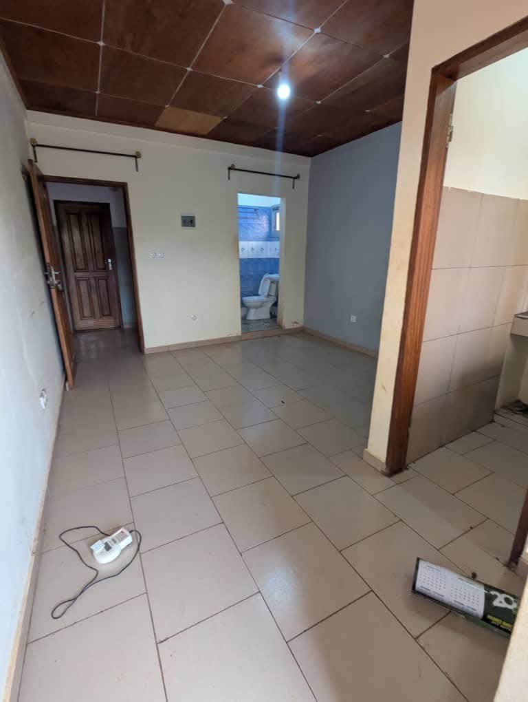 CHAMBRE À 35milles 7mois — photo 3