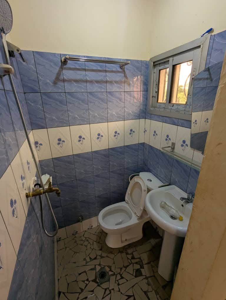 CHAMBRE À 35milles 7mois — photo 4