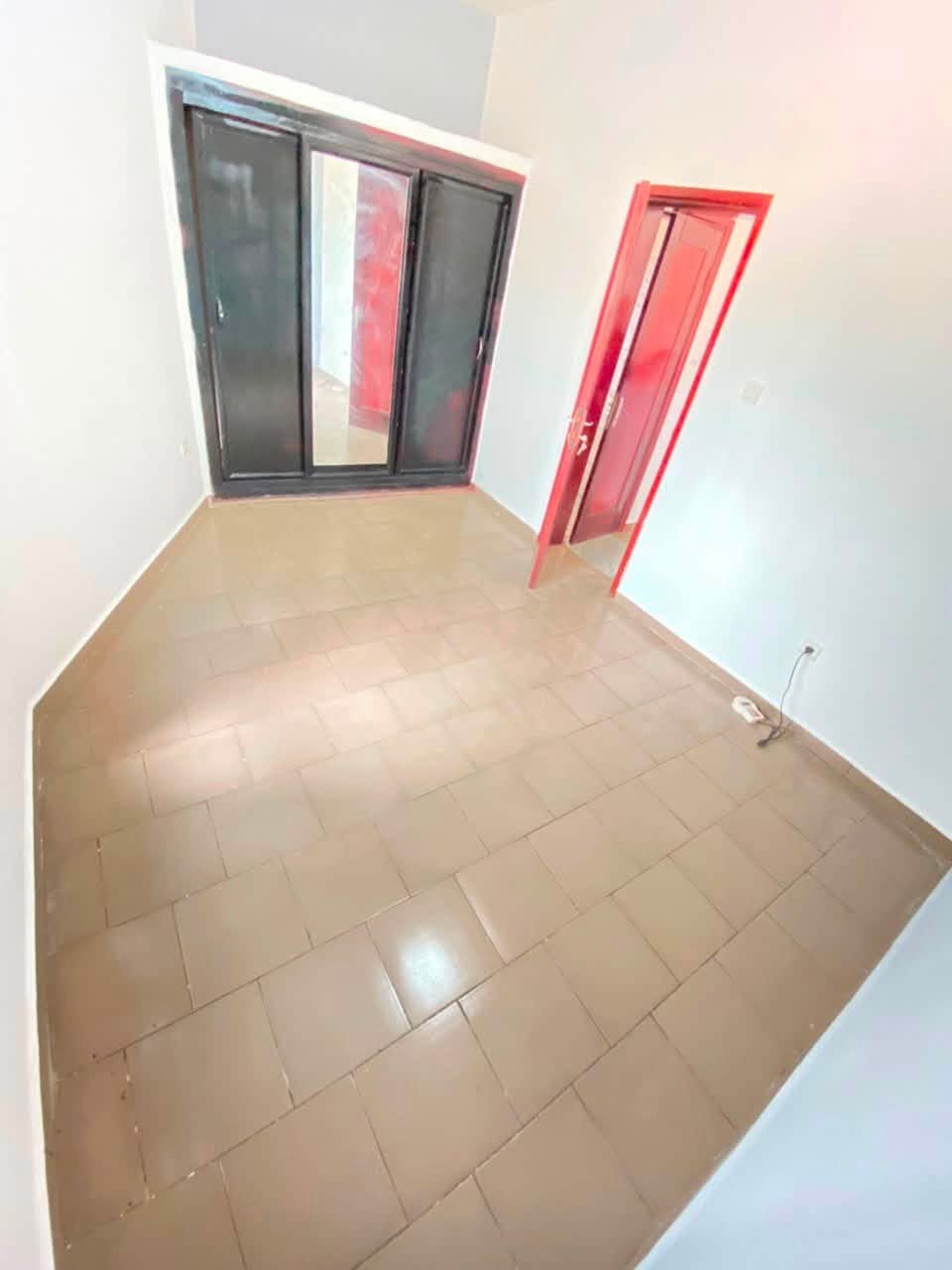 Studio moderne à louer — photo 7