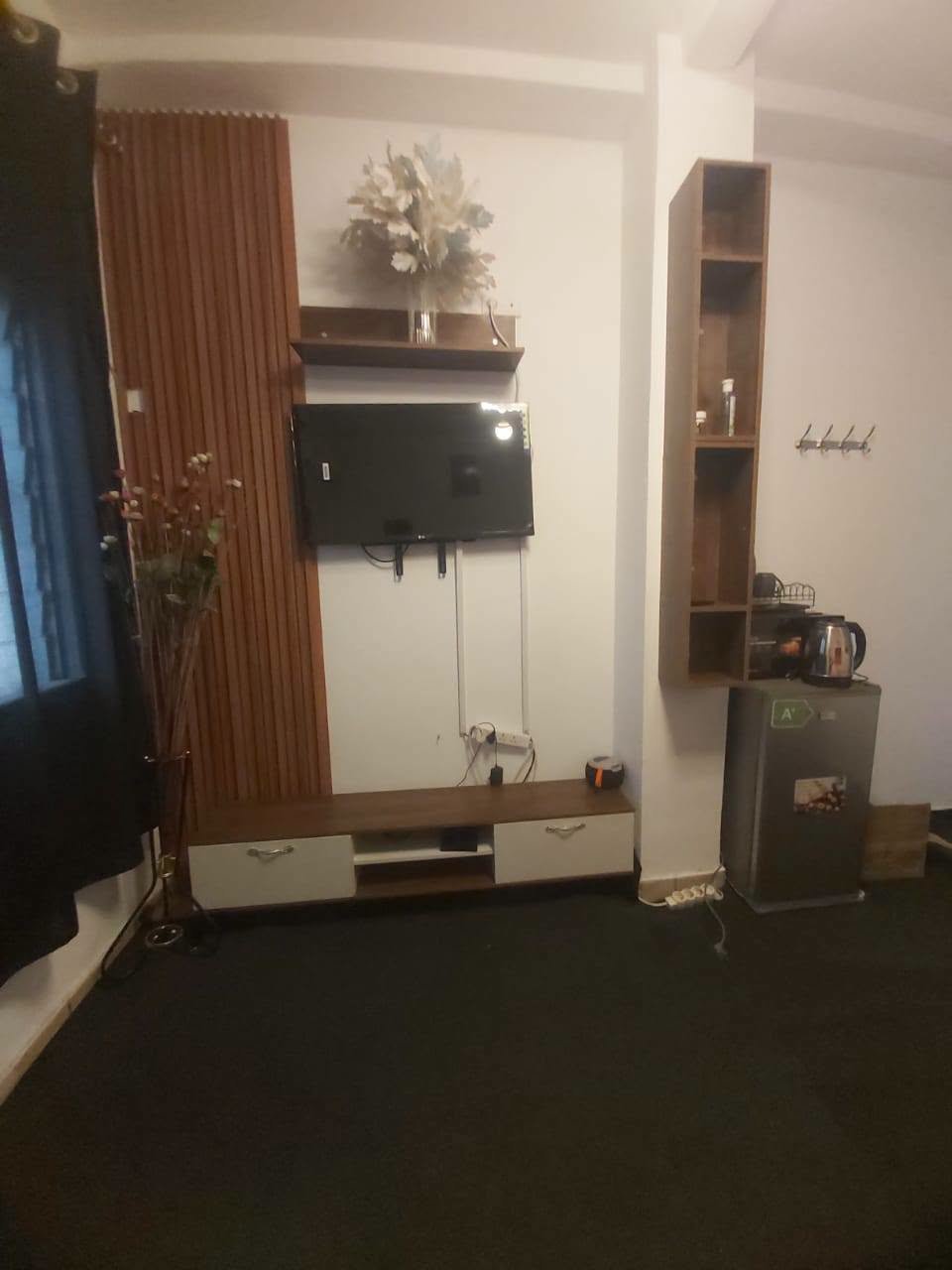 Fond de chambre meublé à vendre à Ngoa Ekelle — photo 5
