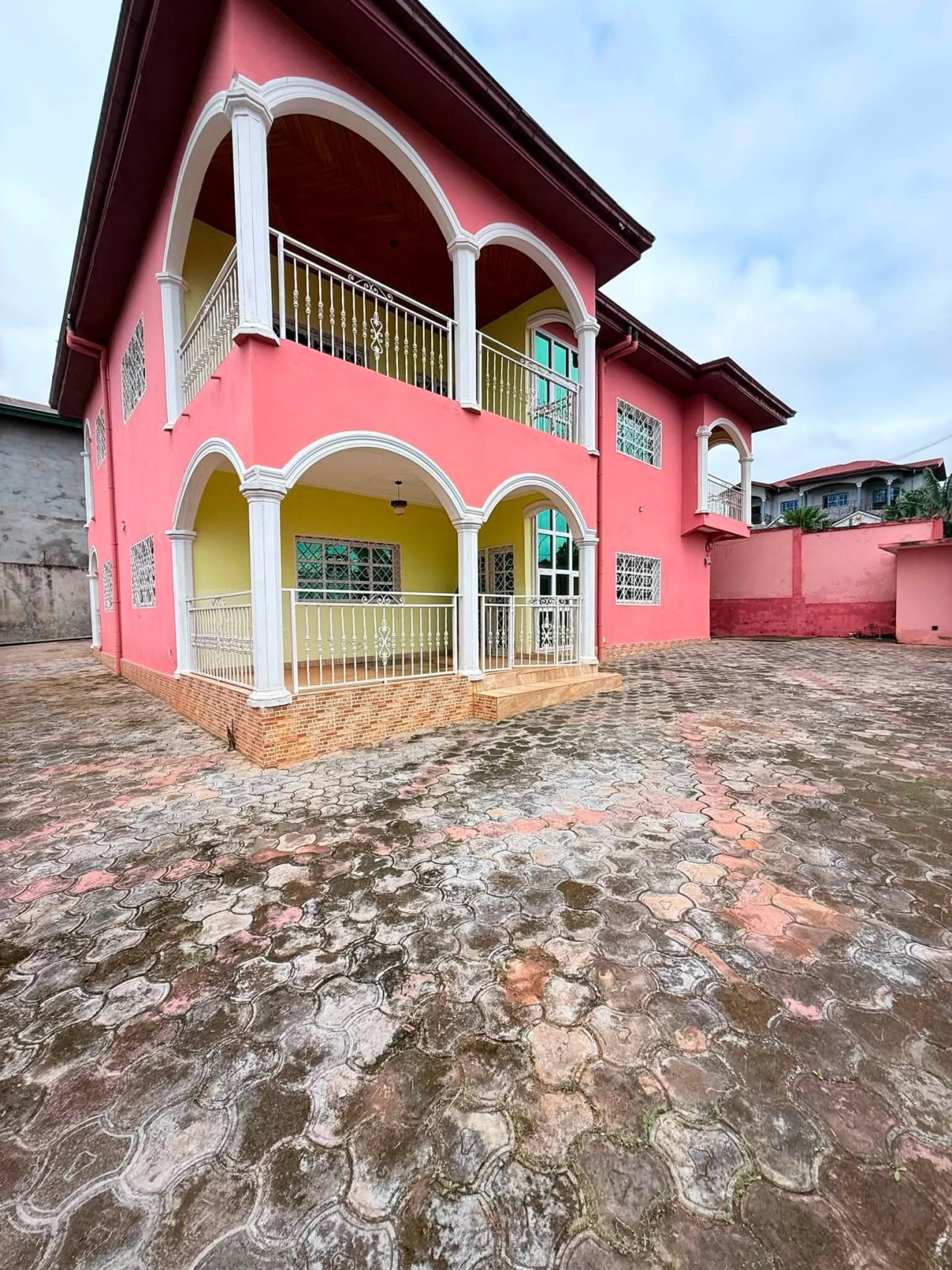 SOMPTUEUX DUPLEX VIP À  LOUER
