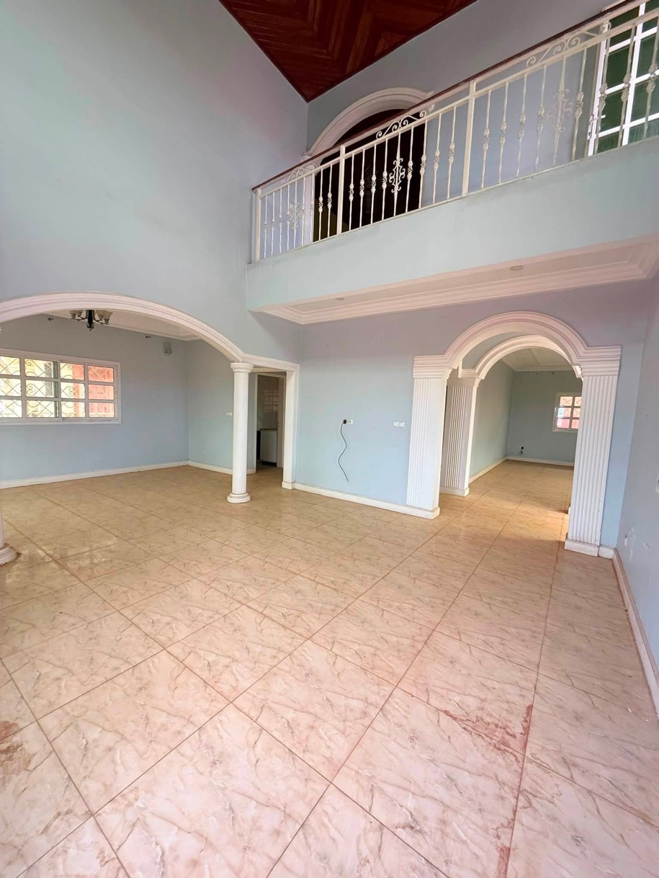 SOMPTUEUX DUPLEX VIP À  LOUER — photo 3