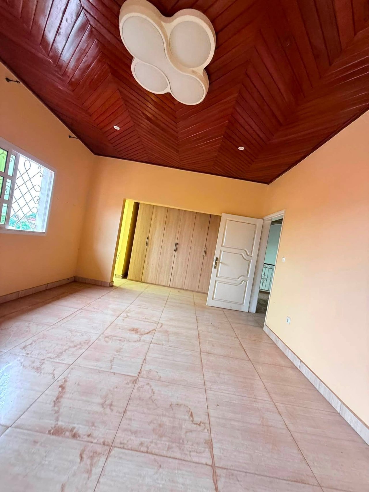 SOMPTUEUX DUPLEX VIP À  LOUER — photo 7