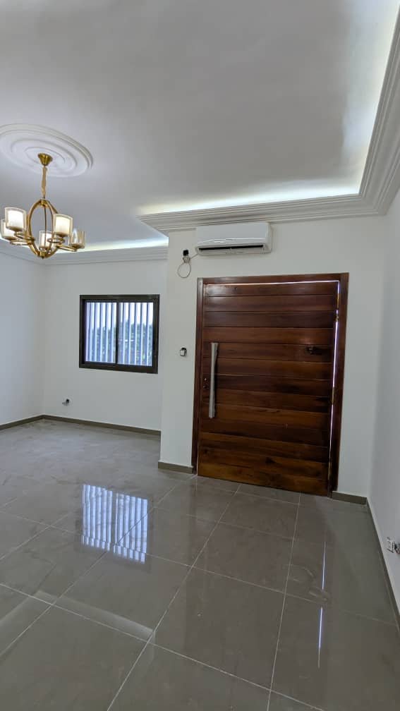 Appartement haut standing à japoma — photo 2