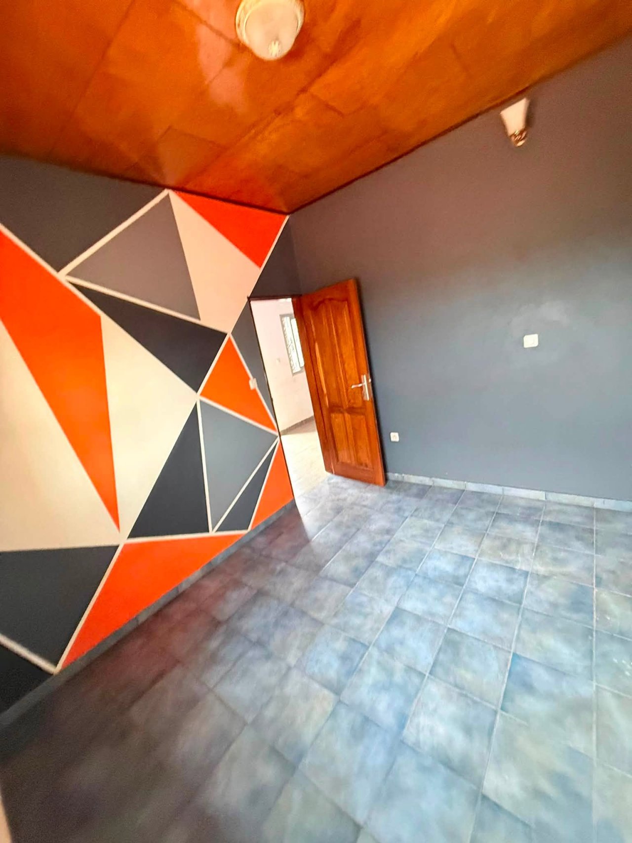 STUDIO MODERNE À LOUER — photo 5