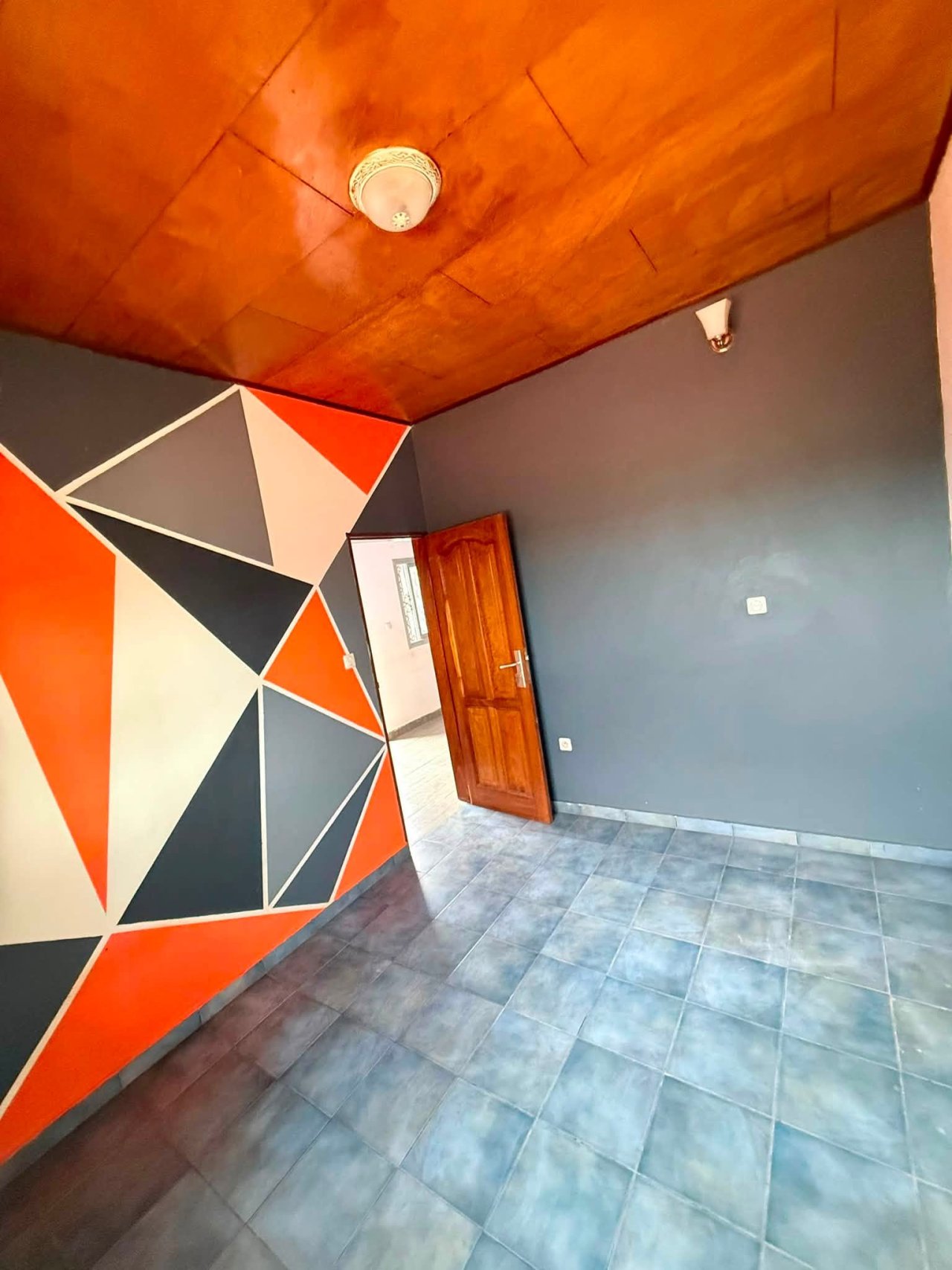 STUDIO MODERNE À LOUER — photo 6