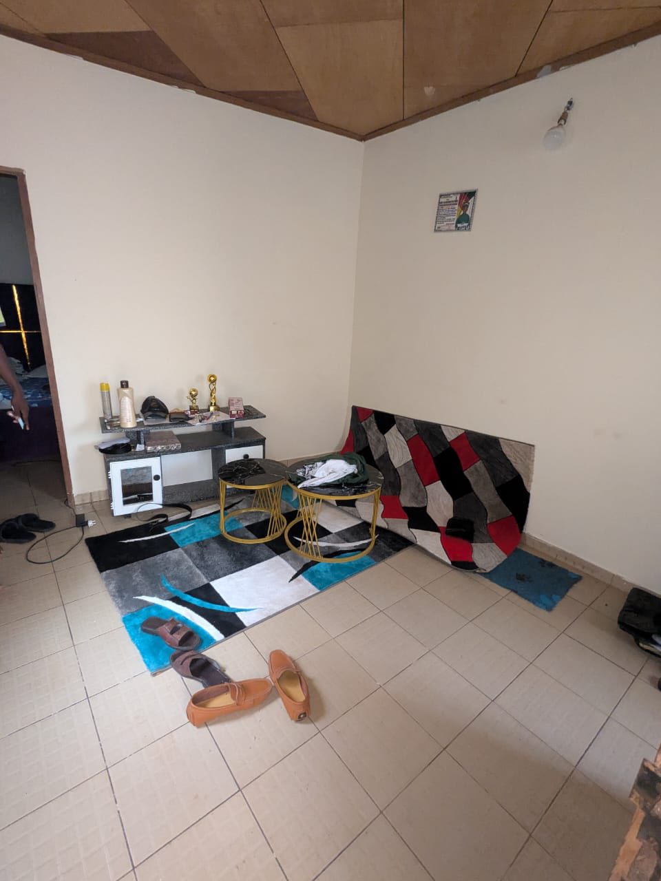 STUDIO — photo 2
