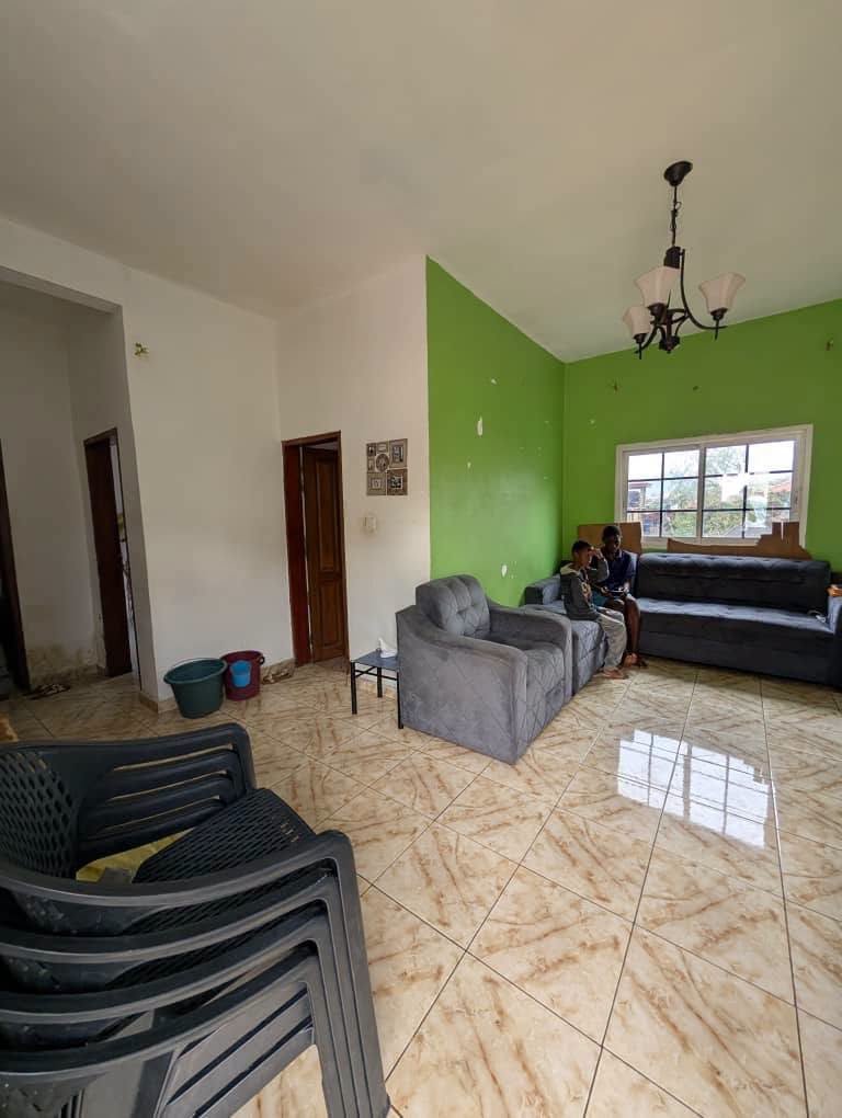 Studio moderne à louer à Damas