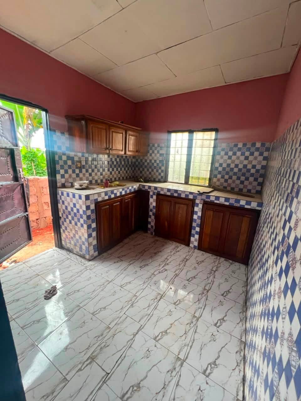 APPAREMMENT À 85milles 3chambres — photo 4