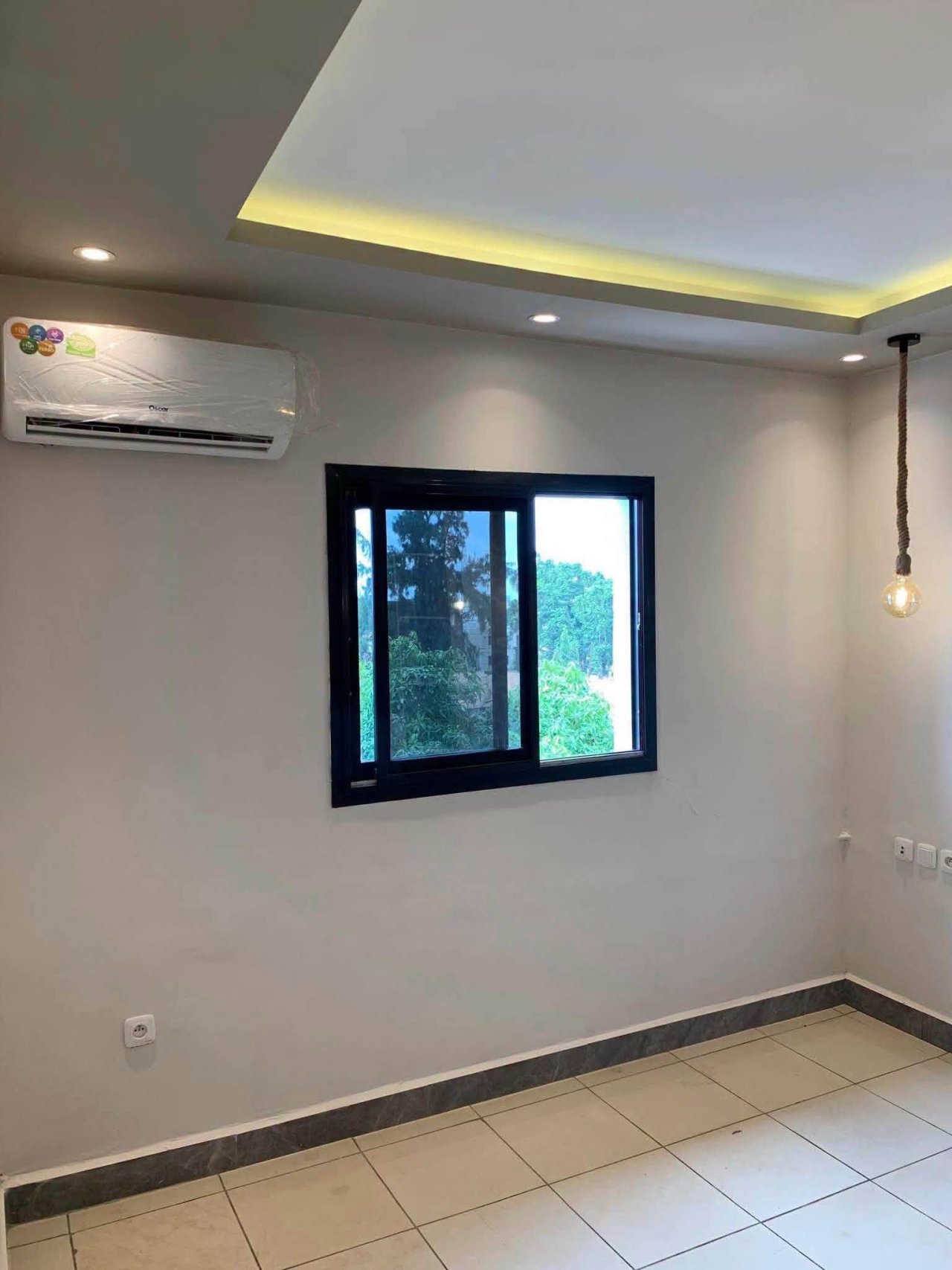 𝐀𝐏𝐏𝐀𝐑𝐓𝐄𝐌𝐄𝐍𝐓 𝐀 𝐋𝐎𝐔𝐄𝐑 — photo 8