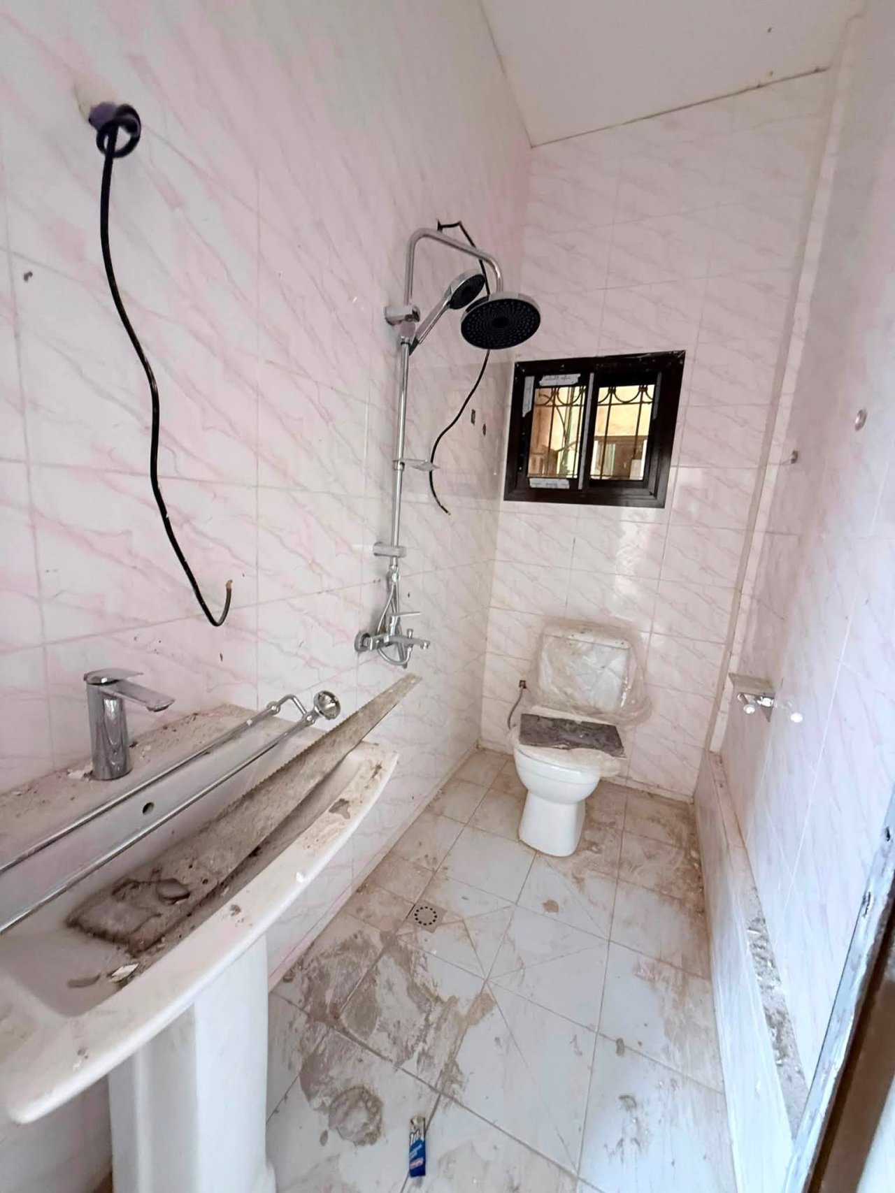 Chambre moderne de 3 pièces — photo 5