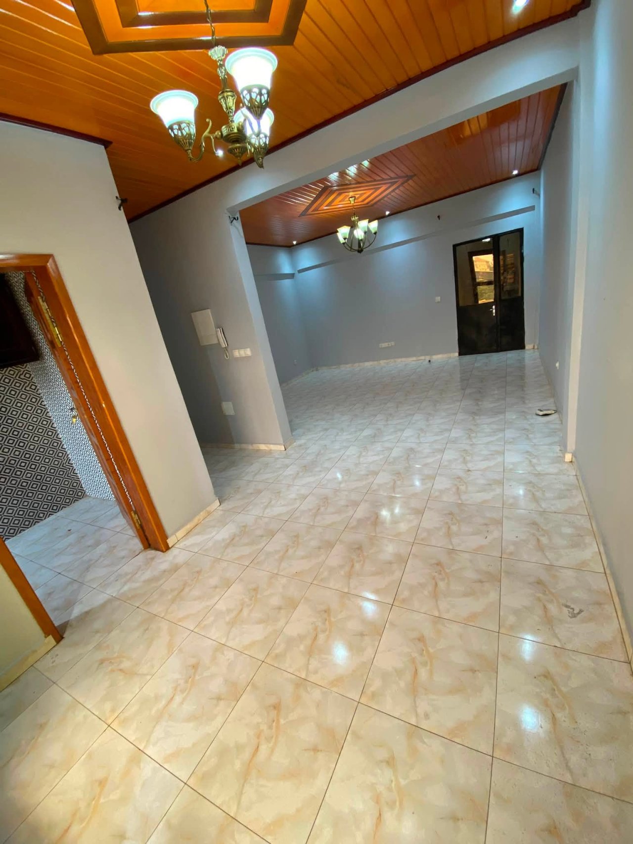 HAUT STANDING  APPARTEMENT À 180milles — photo 2