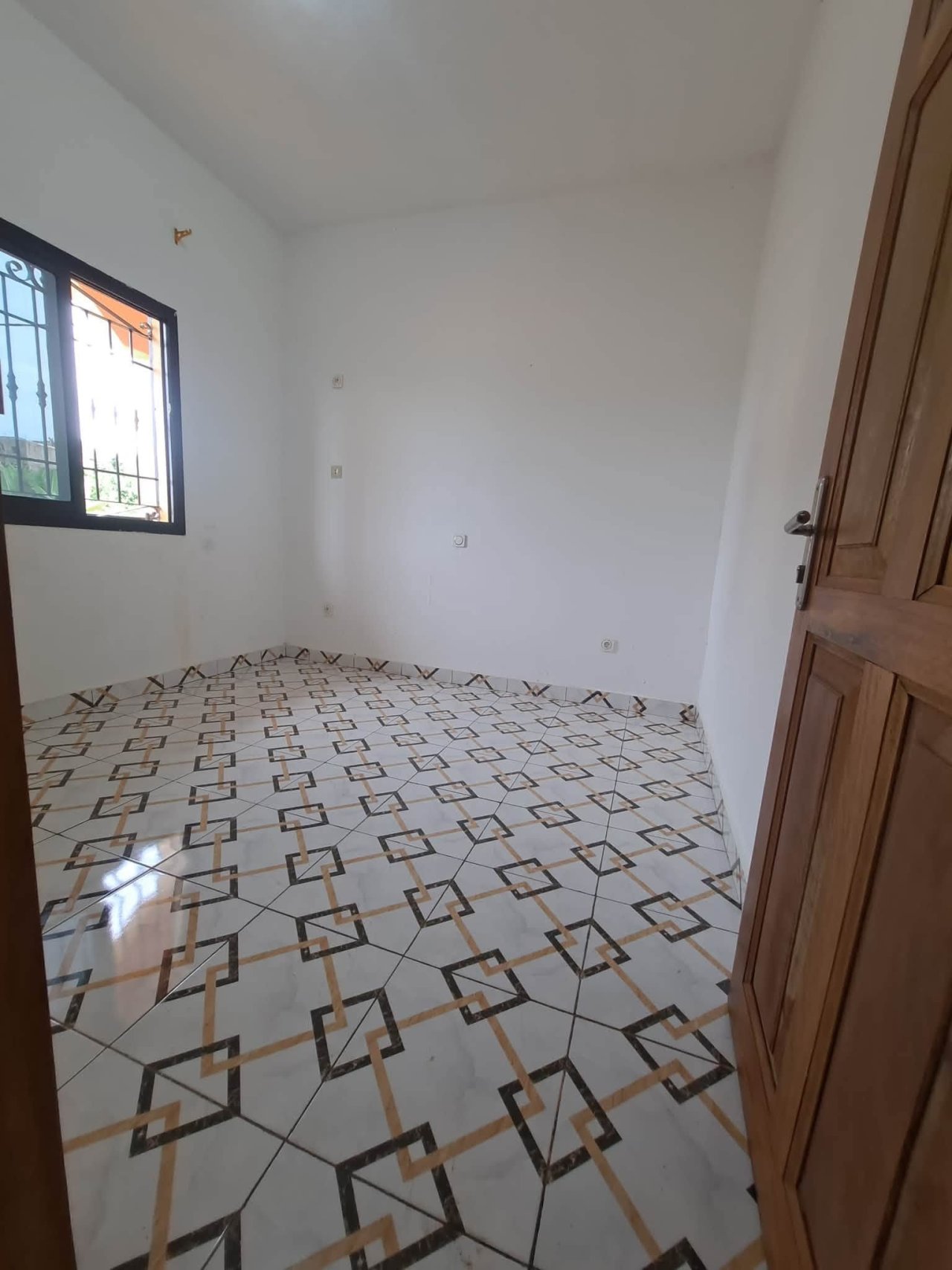 STUDIO MODERNE À LOUER — photo 6