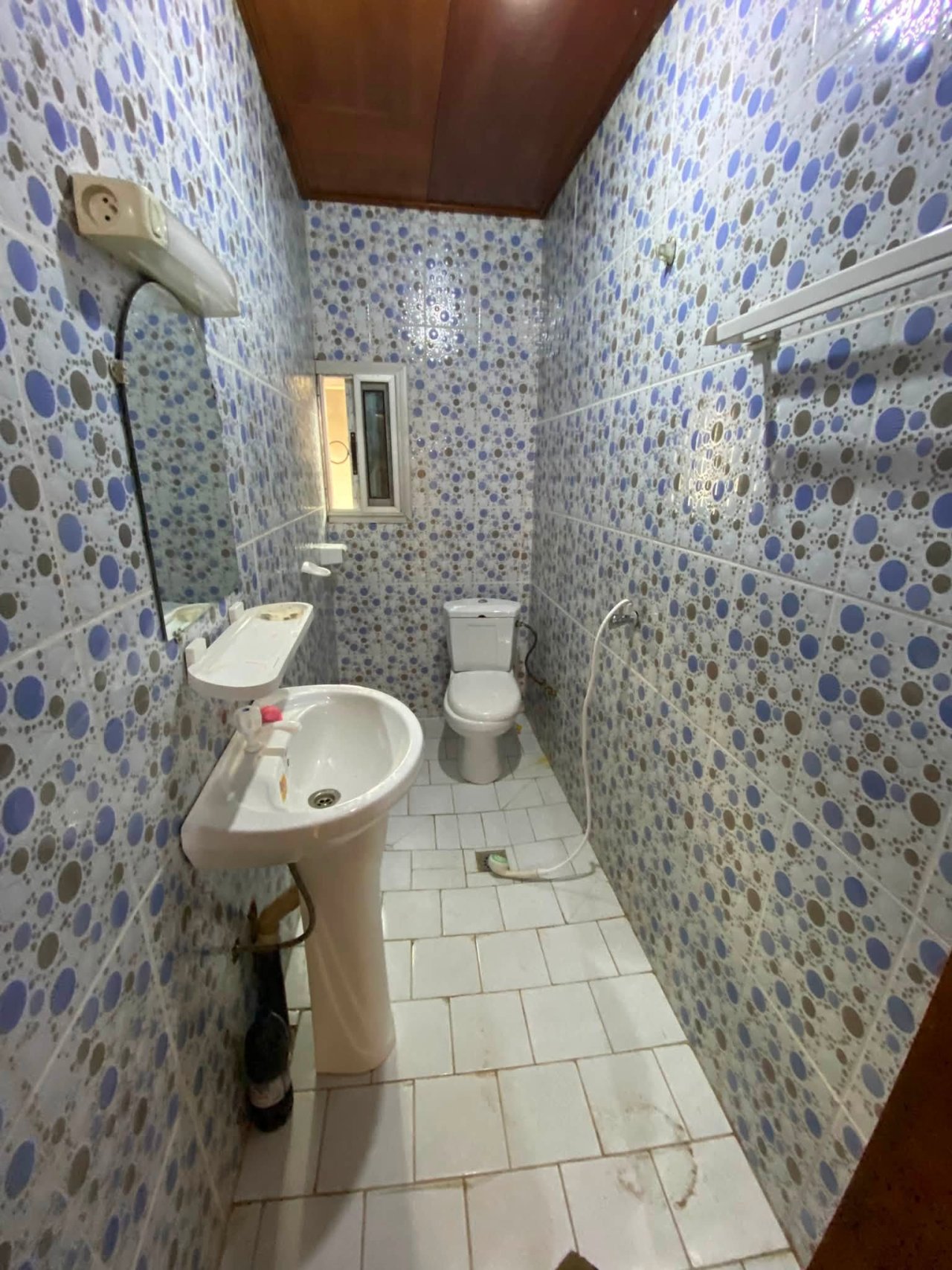 STUDIO À NKOLFOULOU — photo 6
