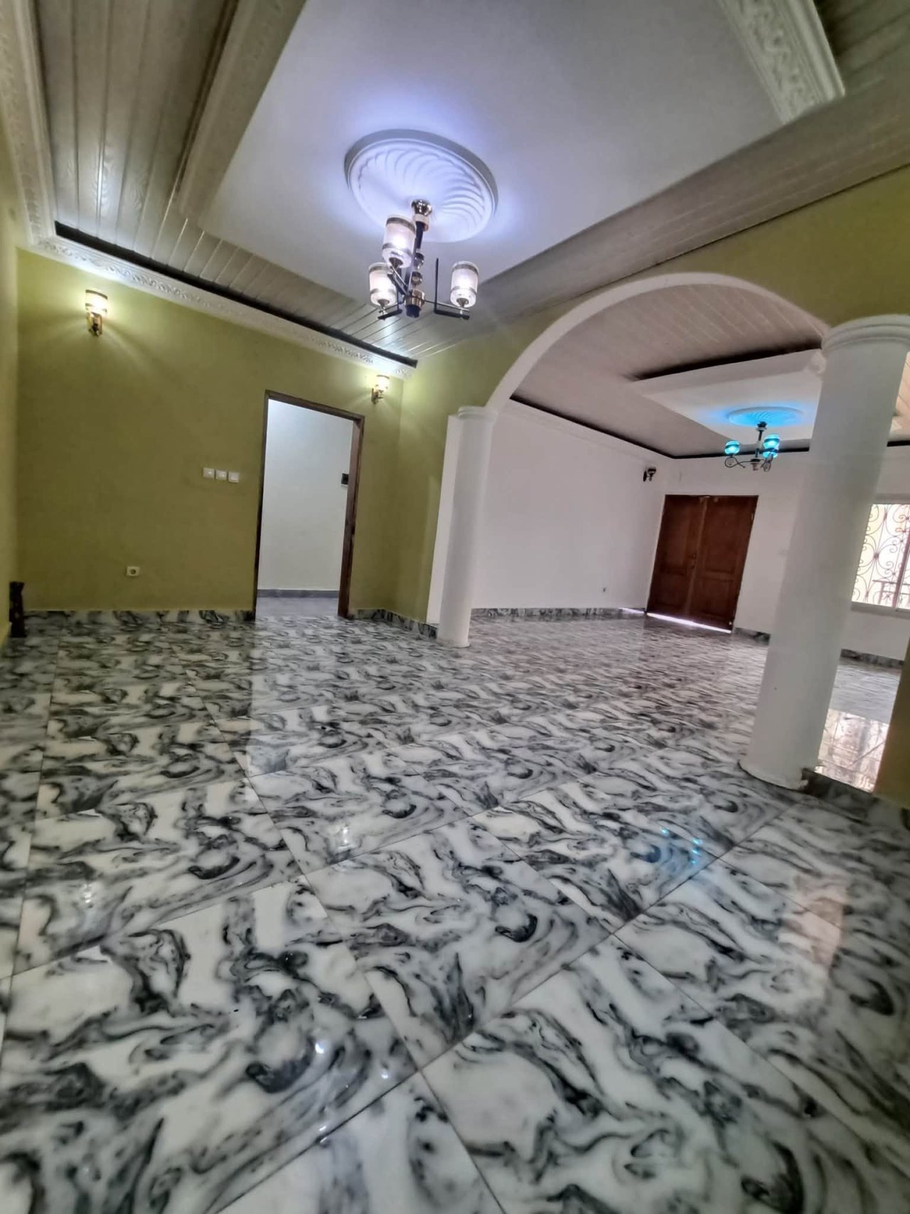BELLE VILLA À LOUER — photo 2
