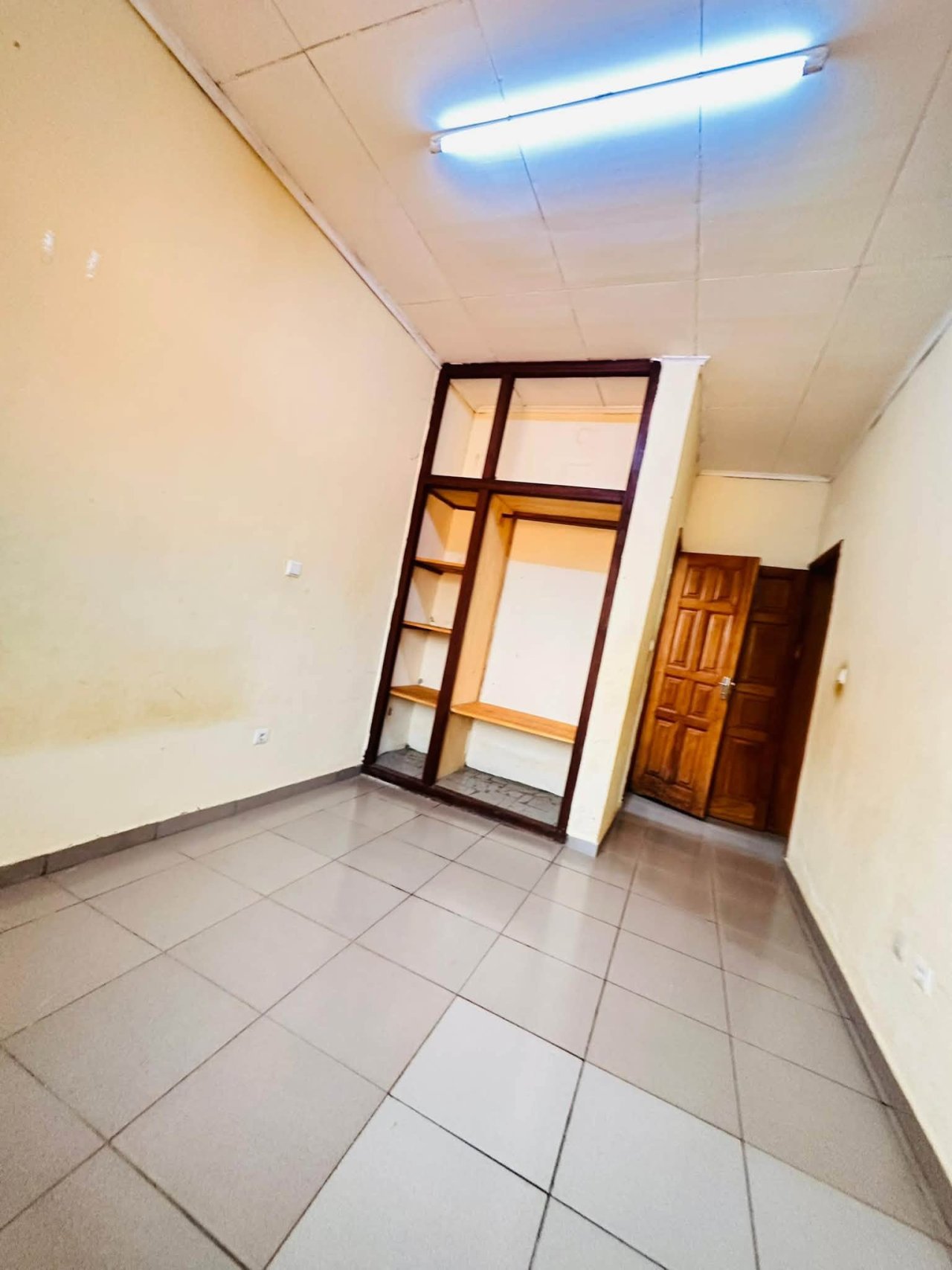 Appartement moderne à Efoulan — photo 7