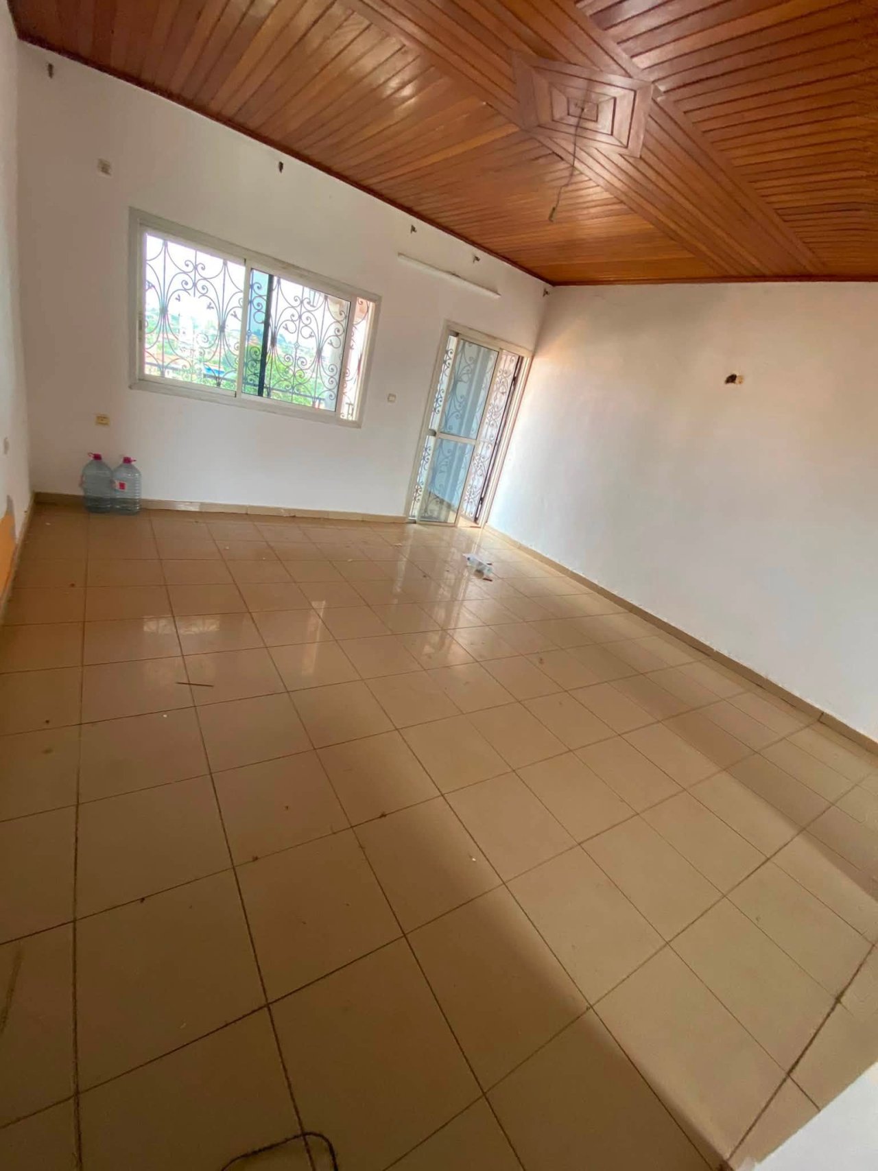 APPARTEMENT À 120milles — photo 3