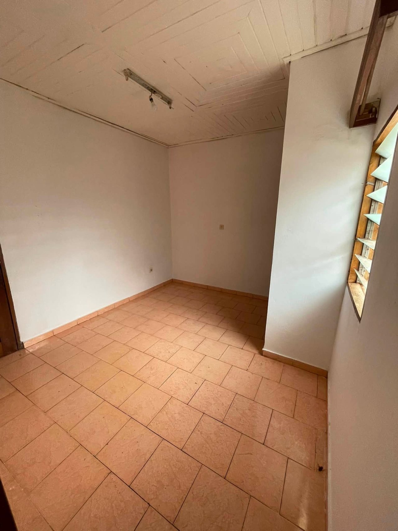 Appartement moderne à Biyemassi — photo 8
