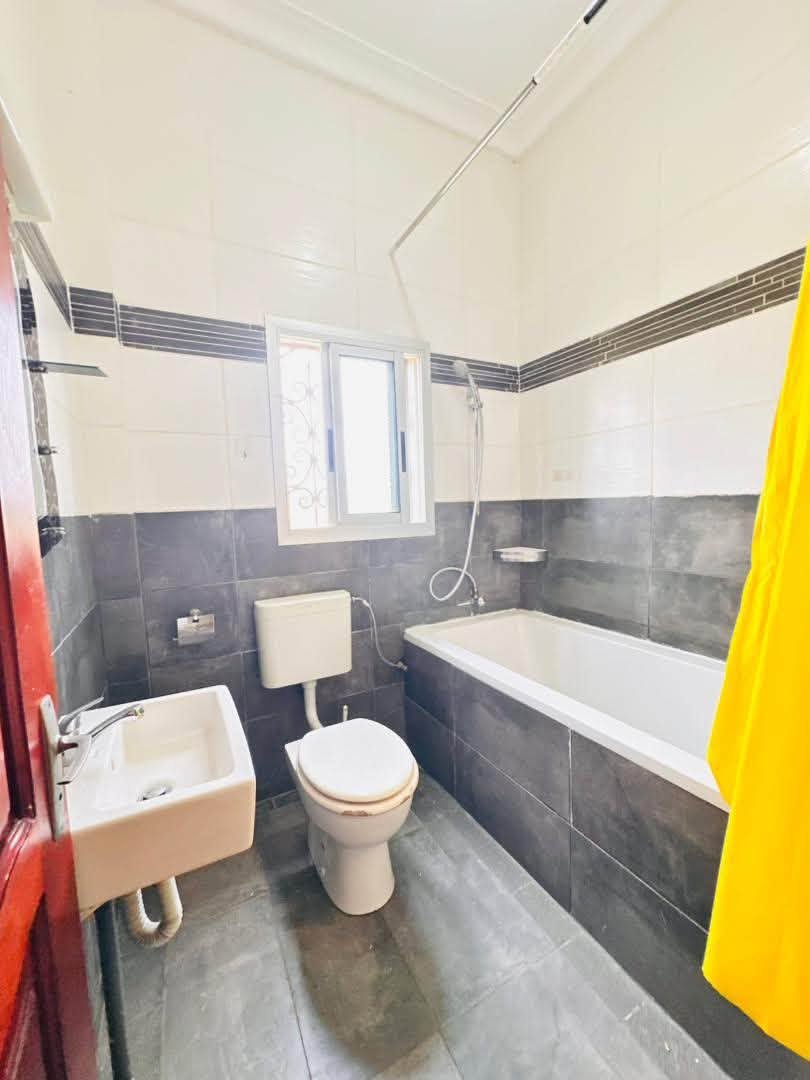 Appartement moderne à Efoulan — photo 7