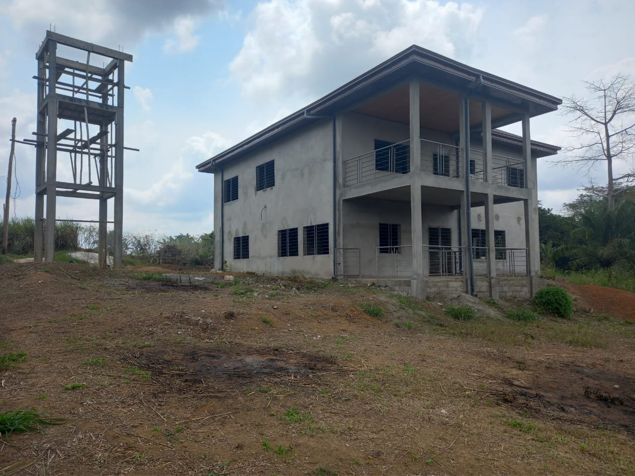 DUPLEX EN VENTE À ODZA (Yaoundé) — photo 1