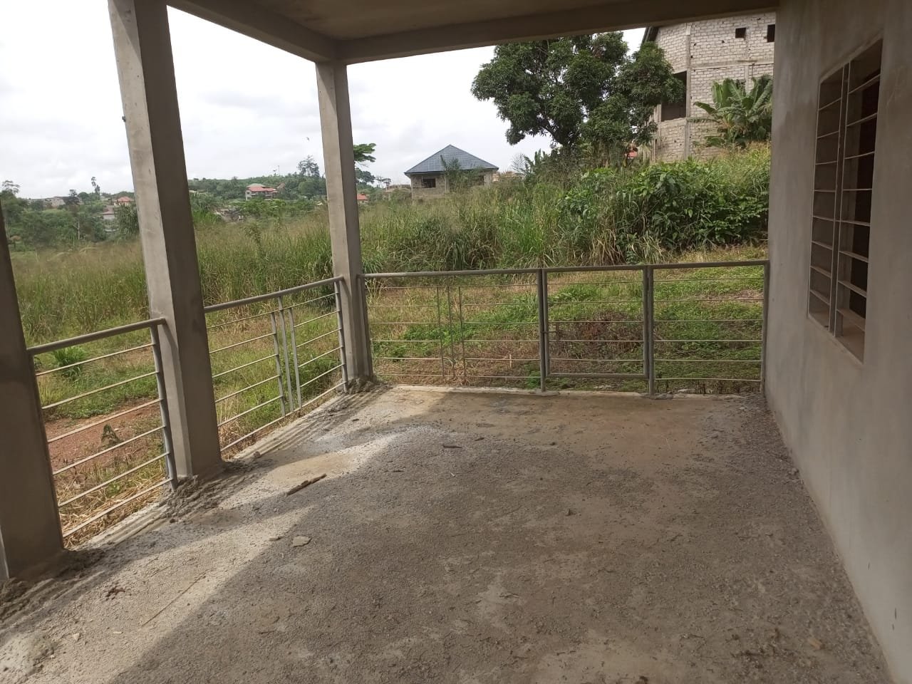 DUPLEX EN VENTE À ODZA (Yaoundé) — photo 4