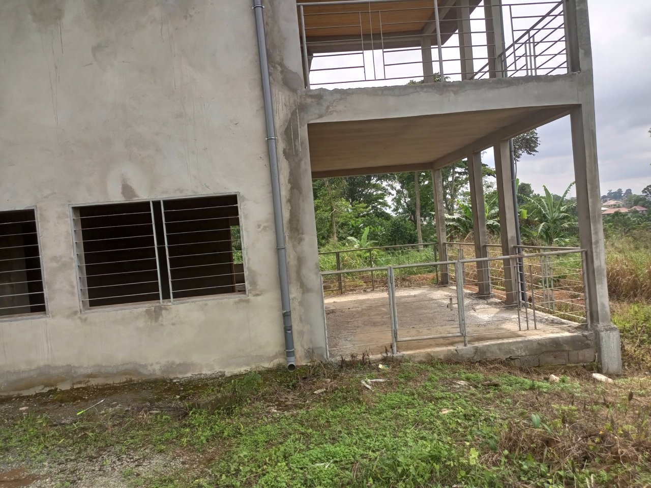 DUPLEX EN VENTE À ODZA (Yaoundé) — photo 8