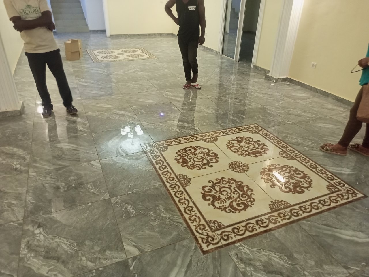 Triplex en Vente à Yaoundé - Carrefour Collège MONTI — photo 3