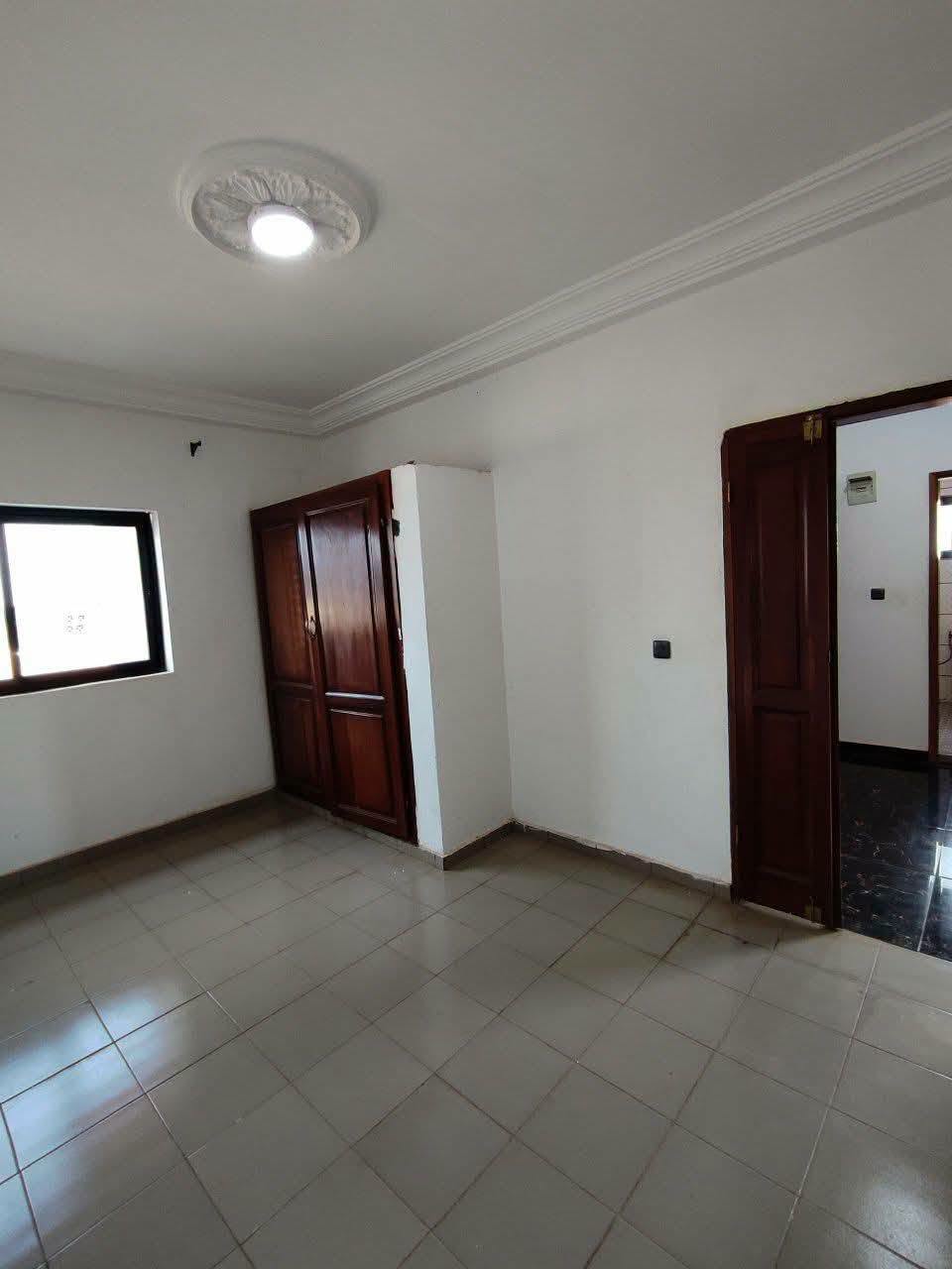 Appartement moderne - Image 2