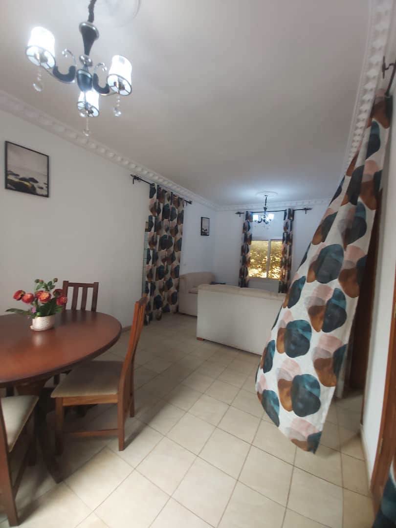 Appartement moderne à Biyemassi